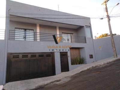 Casa para Venda, em Alfenas, bairro Vista Alegre, 4 dormitrios, 4 banheiros, 1 sute, 3 vagas