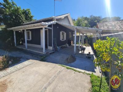 Casa Plana/Usada para Venda, em , bairro Nova Itana, 4 dormitrios, 4 banheiros, 3 sutes, 5 vagas