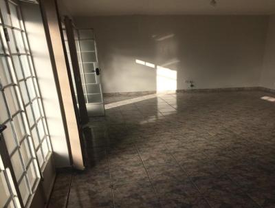 Sala Comercial para Locao, em Oliveira, bairro Centro, 1 banheiro