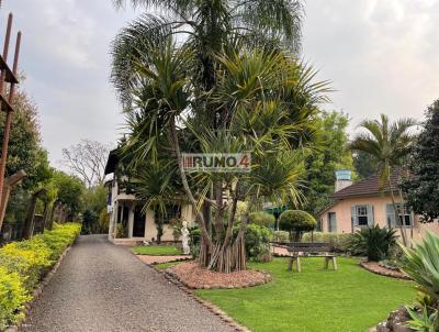 Casa para Venda, em Trs Coroas, bairro Centro, 5 dormitrios, 2 banheiros, 3 sutes, 4 vagas