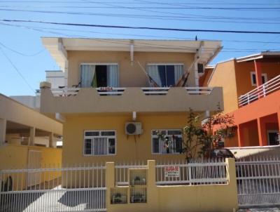 Casa para Locao, em Bombinhas, bairro Canto Grande, 3 dormitrios, 1 banheiro, 1 vaga