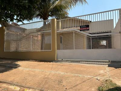 Casa para Locao, em Lucas do Rio Verde, bairro Parque das Americas, 3 dormitrios, 1 sute