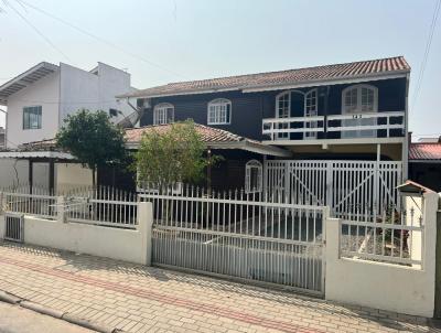 Casa para Venda, em Barra Velha, bairro Los Angeles, 7 dormitrios, 3 banheiros, 4 vagas