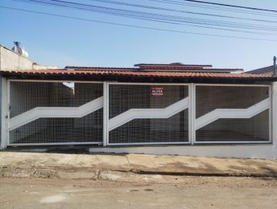 Casa para Locao, em Bom Despacho, bairro Jardim Amrica, 3 dormitrios, 1 banheiro, 1 sute, 2 vagas