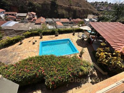 Casa para Venda, em Tefilo Otoni, bairro Dr. Laerte Laender, 6 dormitrios, 6 banheiros, 2 sutes, 4 vagas