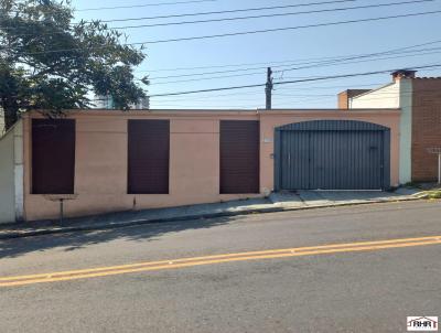 Casa para Locao, em Mogi das Cruzes, bairro Vila Oliveira, 3 dormitrios, 2 banheiros, 2 vagas