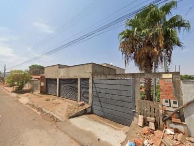 Casa para Venda, em Ceres, bairro Petopolis, 5 dormitrios, 4 banheiros, 2 sutes, 3 vagas
