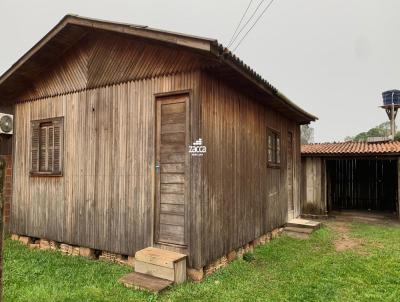 Casa para Locao, em Sombrio, bairro Nova Guarita, 2 dormitrios, 1 banheiro, 1 vaga