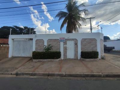 Casa para Venda, em Cuiab, bairro Cidade Alta, 5 dormitrios, 5 banheiros, 1 sute, 2 vagas