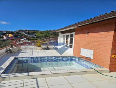 Casa para Venda, em Petrpolis, bairro Valparaso