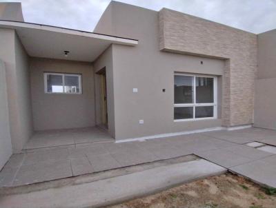 Casa para Venda, em Pelotas, bairro Liberdade, 2 dormitrios, 1 banheiro, 1 vaga