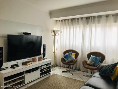 Casa para Venda, em São Paulo, bairro Cambuci, 3 dormitórios, 4 banheiros, 3 suítes, 3 vagas