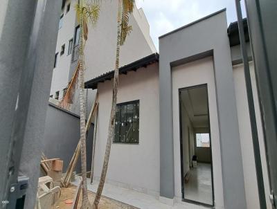 Alto Padro para Venda, em Pouso Alegre, bairro Santa Rita, 3 dormitrios, 2 banheiros, 1 sute, 2 vagas