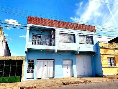 Sobrado para Venda, em Bag, bairro Centro, 3 dormitrios, 2 banheiros, 1 sute, 2 vagas