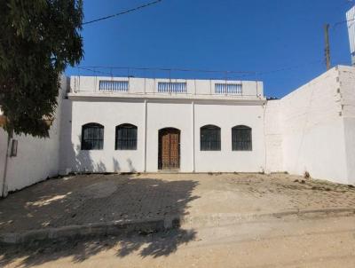 Casa para Venda, em Guaratinguet, bairro Belvedere Club dos 500, 2 banheiros