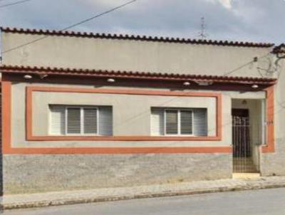 Casa para Locao, em Pindamonhangaba, bairro Centro, 4 dormitrios, 3 sutes, 5 vagas