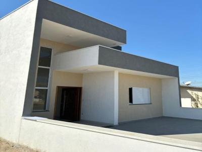 Casa para Venda, em Pindamonhangaba, bairro Residencial Maric, 3 dormitrios, 2 banheiros, 1 sute