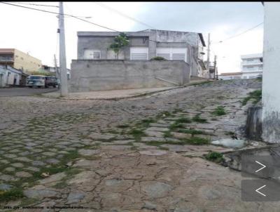 Casa para Locao, em , bairro Santa Terezinha/ Centro, 4 dormitrios, 1 banheiro, 1 sute, 2 vagas