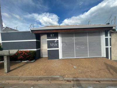 Casa para Venda, em Marlia, bairro Ncleo Habitacional Jardim Bela Vista, 3 dormitrios, 2 banheiros, 1 sute, 3 vagas