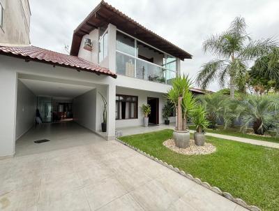 Casa para Venda, em Imbituba, bairro Vila Nova, 3 dormitrios, 3 banheiros, 3 vagas