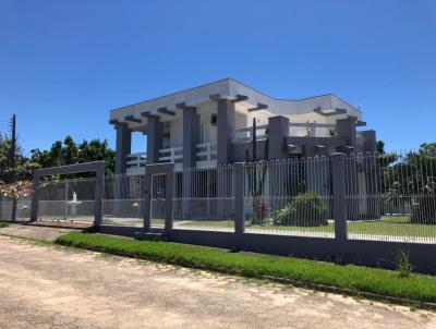 Casa para Venda, em Imbituba, bairro Vila Nova, 3 dormitrios, 2 banheiros, 1 sute, 2 vagas