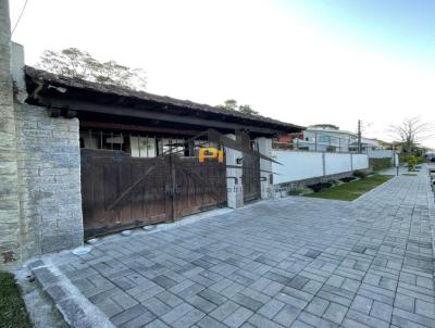 Casas 5 Quartos ou + para Venda, em Terespolis, bairro Alto, 5 dormitrios, 5 banheiros, 4 sutes, 1 vaga