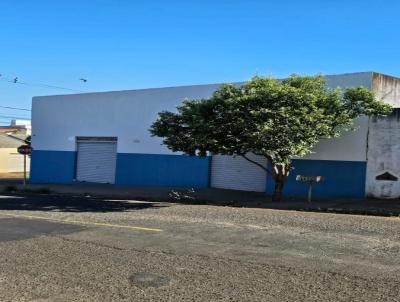 Galpo para Venda, em Uberlndia, bairro Maravilha, 2 banheiros