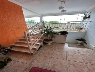 Casa para Venda, em Tefilo Otoni, bairro Dr. Laerte Laender, 3 dormitrios, 2 banheiros, 1 sute, 1 vaga