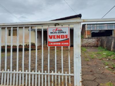 Casa Usada para Venda, em Ceres, bairro CENTRO, 4 dormitrios, 2 banheiros, 3 vagas