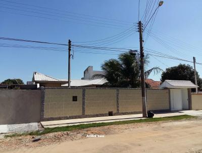 Casa para Venda, em Araruama, bairro Paraty, 3 dormitrios, 3 banheiros, 2 vagas