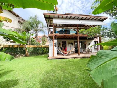 Casa para Venda, em Florianpolis, bairro Rio Tavares, 2 dormitrios, 3 banheiros, 1 sute, 2 vagas