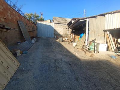 Casa para Venda, em Belo Horizonte, bairro Nova esperana, 2 dormitrios, 1 banheiro, 10 vagas