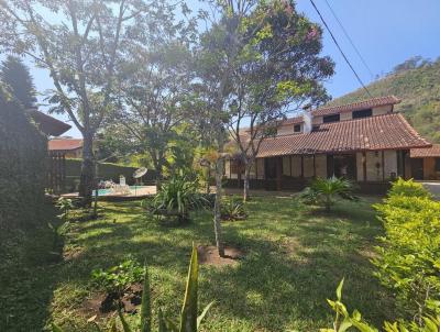 Casa em Condomnio para Venda, em Terespolis, bairro Cruzeiro, 5 dormitrios, 4 banheiros, 1 sute, 5 vagas