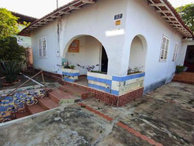 Casa para Venda, em So Loureno, bairro Carioca, 2 dormitrios, 2 banheiros