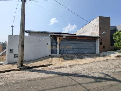 Casa para Venda, em Alfenas, bairro Residencial Alda Caetani, 4 dormitrios, 2 banheiros, 2 vagas