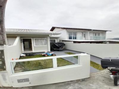 Casa para Venda, em Palhoa, bairro Bela Vista, 2 dormitrios, 1 banheiro, 2 vagas