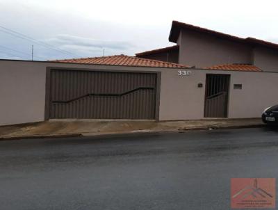 Casa para Venda, em Pouso Alegre, bairro Chcara So Joaquim, 2 dormitrios, 2 banheiros, 1 sute, 2 vagas