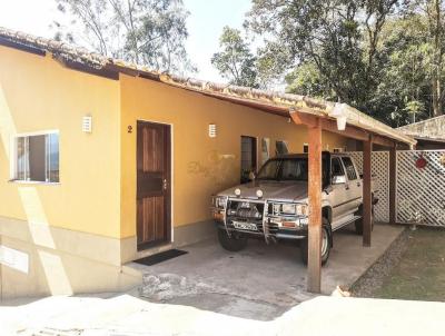 Casa em Condomnio para Venda, em Terespolis, bairro Araras, 2 dormitrios, 1 banheiro, 3 vagas