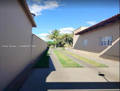 Casa para Venda, em Ceres, bairro Centro, 3 dormitrios, 3 banheiros, 1 sute, 2 vagas