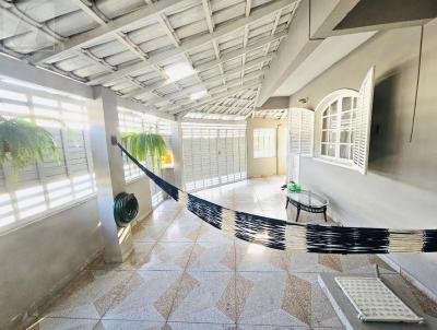 Casa para Venda, em Cabo Frio, bairro Parque Riviera, 3 dormitrios, 2 banheiros, 2 vagas