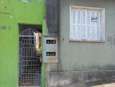 Casa para Locao, em Santana do Livramento, bairro Centro, 2 dormitrios, 1 banheiro