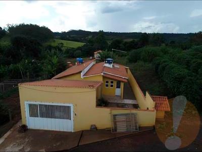 Stio para Venda, em Cssia, bairro Zona Rural, 3 dormitrios, 2 banheiros, 6 vagas