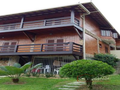 Casa para Venda, em Terespolis, bairro Albuquerque, 5 dormitrios, 4 banheiros, 3 sutes, 3 vagas