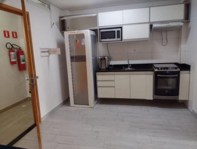 Apartamento para Locao, em Santo Andr, bairro Vila Sacadura Cabral, 2 dormitrios, 1 banheiro, 1 vaga