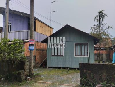 Casa para Venda, em Balnerio Barra do Sul, bairro Costeira, 2 dormitrios, 1 banheiro