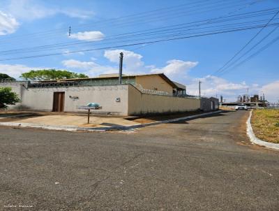 Casa para Venda, em , bairro Turista 2, 3 dormitrios, 2 banheiros, 1 sute, 2 vagas