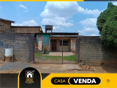 Casa para Venda, em Jaru, bairro Setor 04, 2 dormitrios, 1 banheiro, 1 vaga