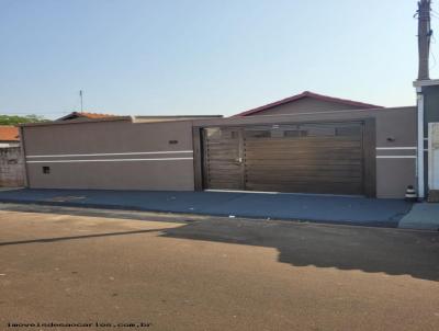 Casa para Venda, em So Carlos, bairro Residencial Deputado Jos Zavaglia, 2 dormitrios, 1 banheiro, 2 vagas