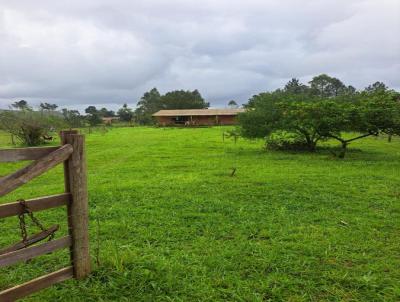 Stio / Chcara para Venda, em , bairro Fazenda Fialho Taquara., 3 dormitrios, 2 banheiros, 2 vagas