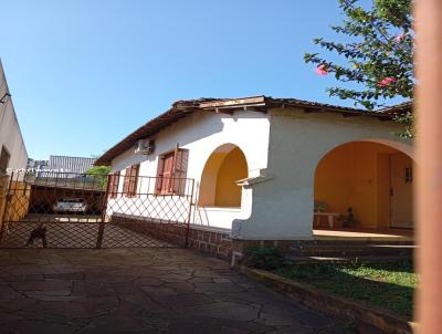 Casa para Venda, em Porto Alegre, bairro Medianeira, 3 dormitrios, 2 banheiros, 4 vagas